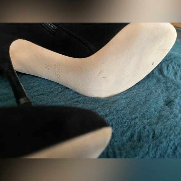 New Gucci black knee high suede high heeled boots 38 designer zip fall 7.5 8 NWB - Picture 3 of 5